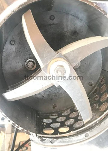 Automatic Stainless Steel Body Coconut Copra Cutter