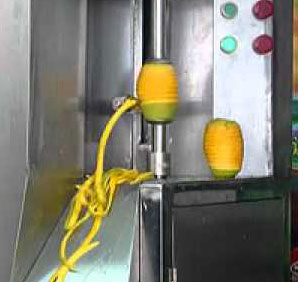 mango peeling and destoning machine