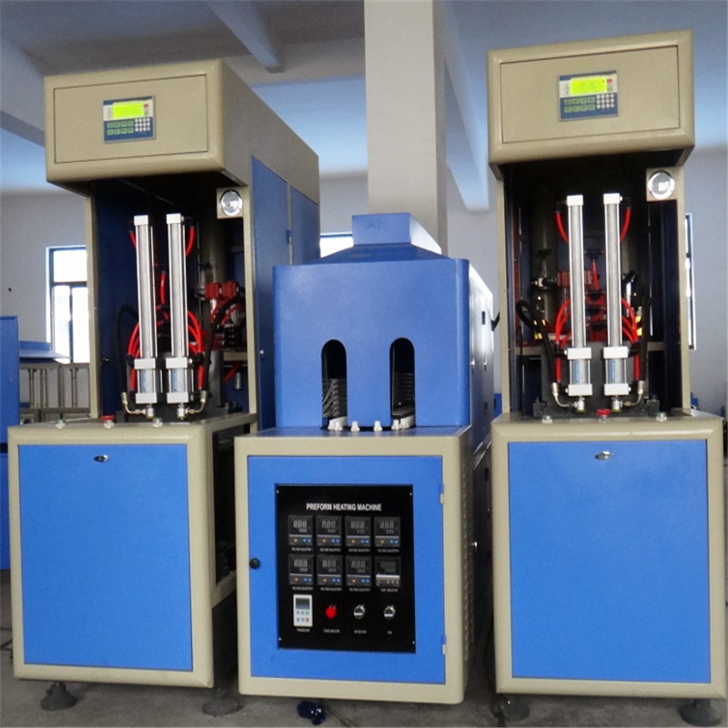 bottle blow molding machine